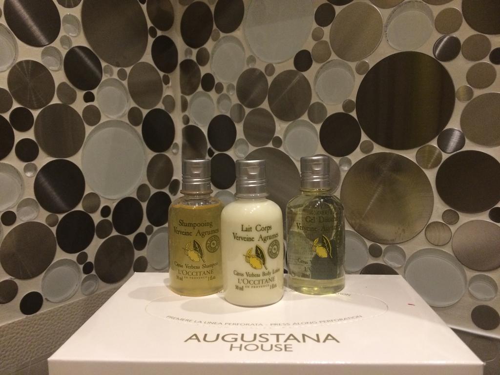 Augustana House And Suites Рим Экстерьер фото