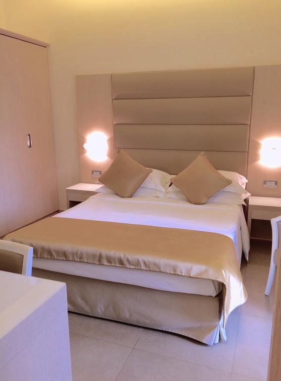 Augustana House And Suites Рим Номер фото
