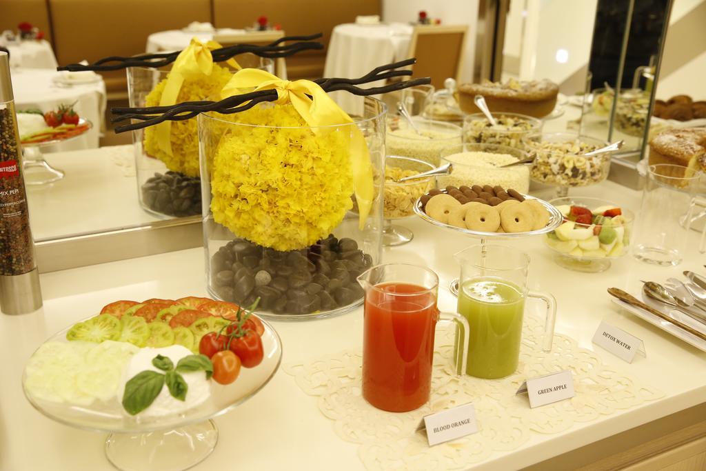Augustana House And Suites Рим Экстерьер фото